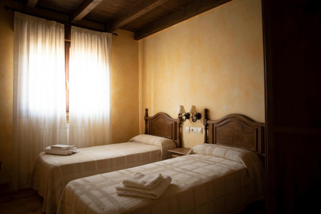 Casa Rural La Tina Gumiel de Izan Dış mekan fotoğraf